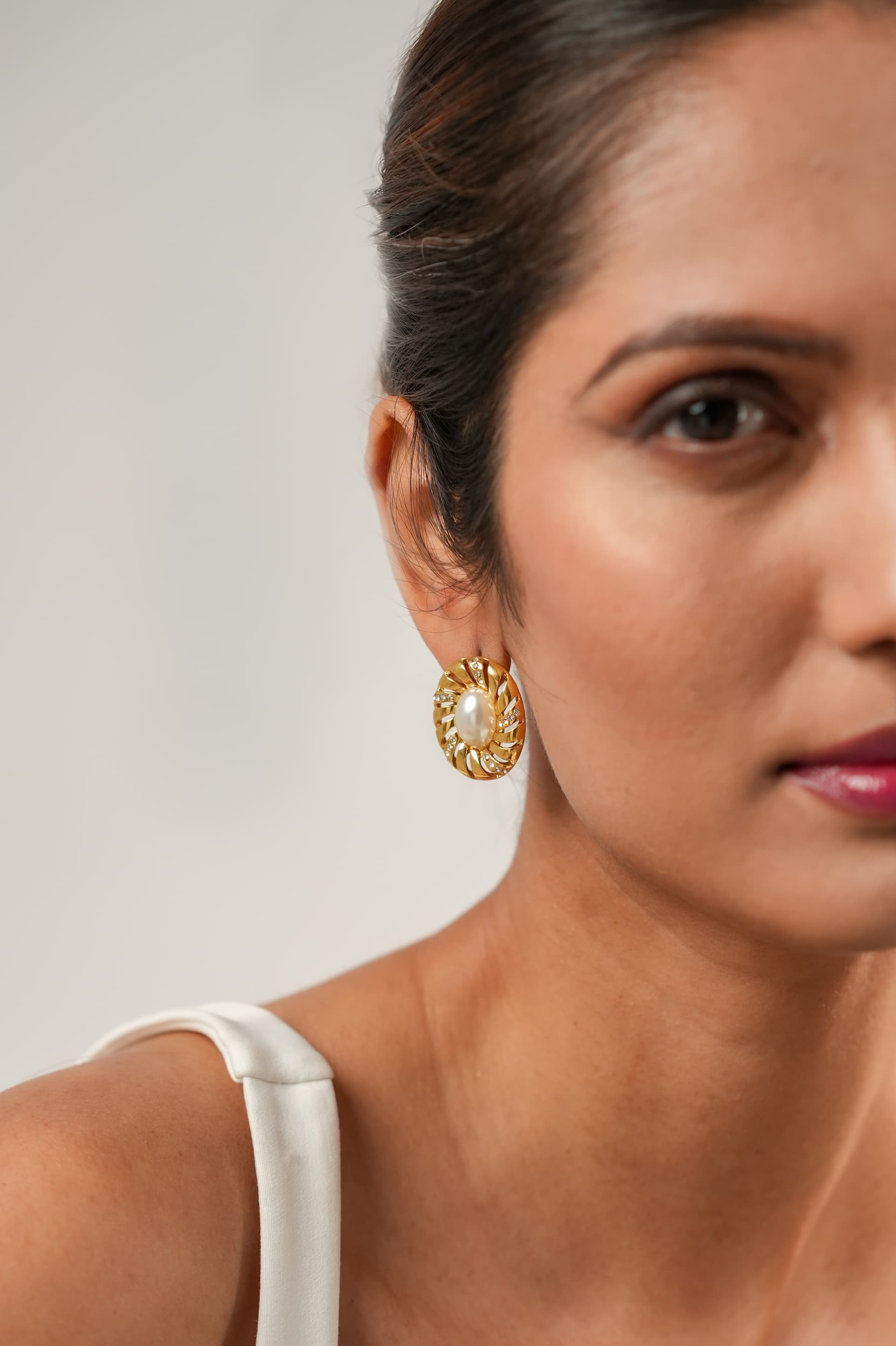 Sharoon Images media